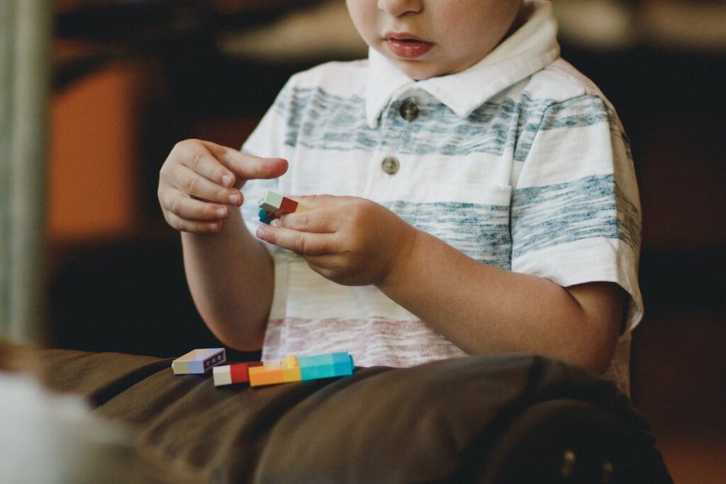 what-therapy-does-an-autistic-child-need